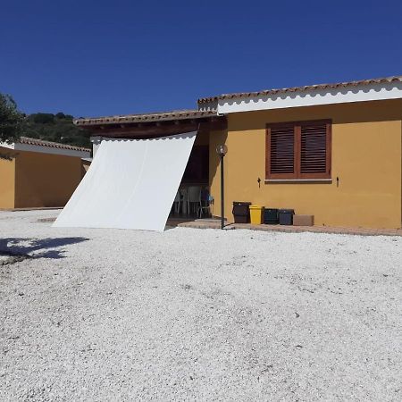 Sos Appentos 3 - Indipendente 4/6 Posti Letto Lägenhet Siniscola Exteriör bild