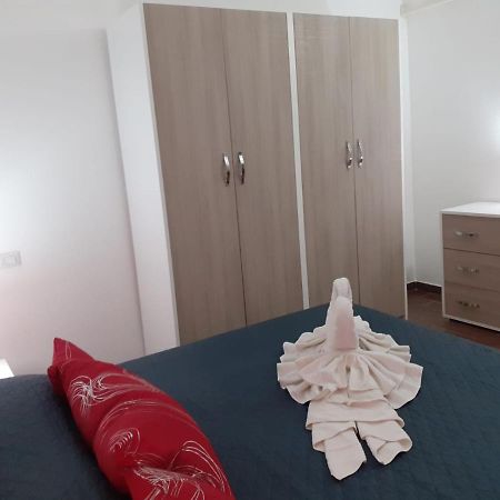 Sos Appentos 3 - Indipendente 4/6 Posti Letto Lägenhet Siniscola Exteriör bild