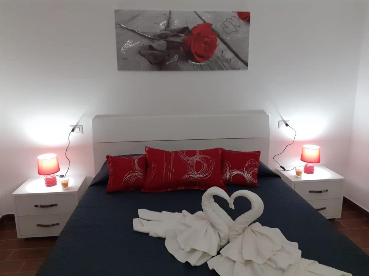 Sos Appentos 3 - Indipendente 4/6 Posti Letto Lägenhet Siniscola Exteriör bild