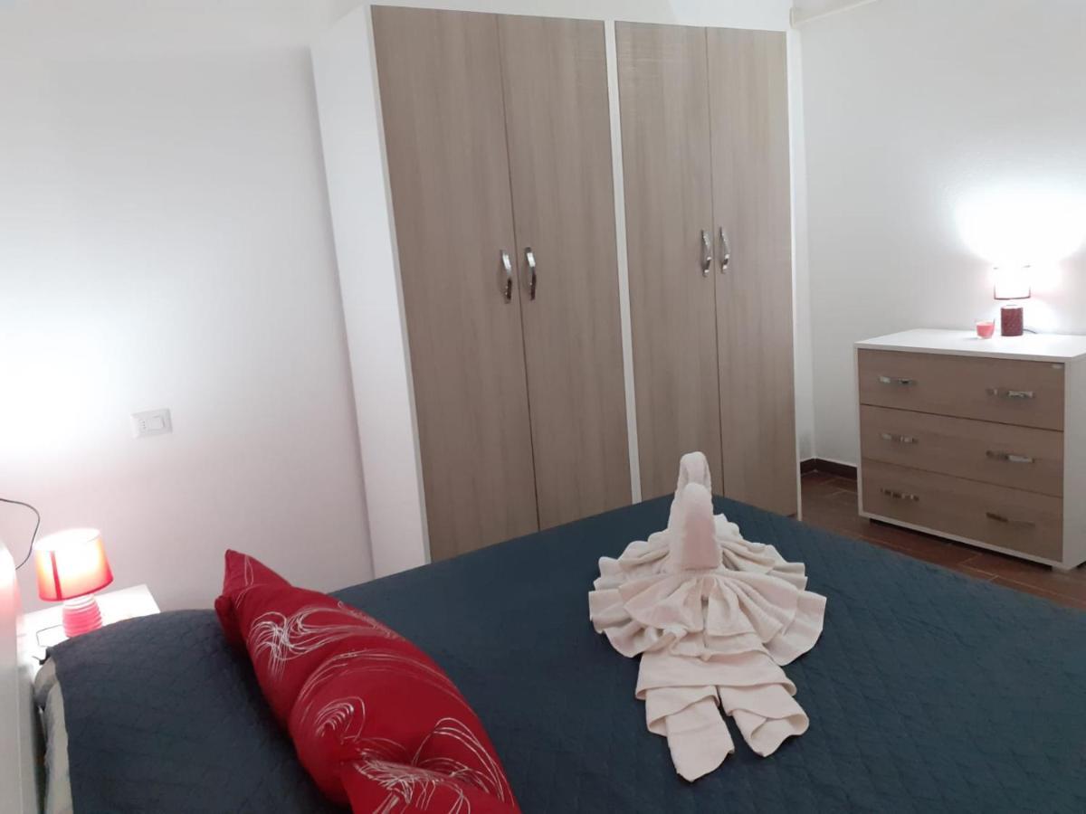 Sos Appentos 3 - Indipendente 4/6 Posti Letto Lägenhet Siniscola Exteriör bild